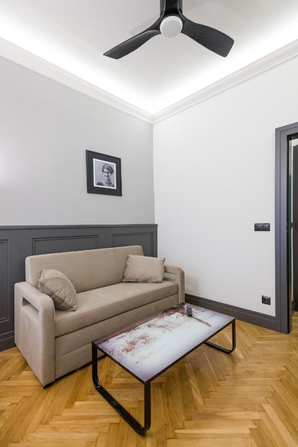 Luxury Apartment At The Main Square Krakau Buitenkant foto